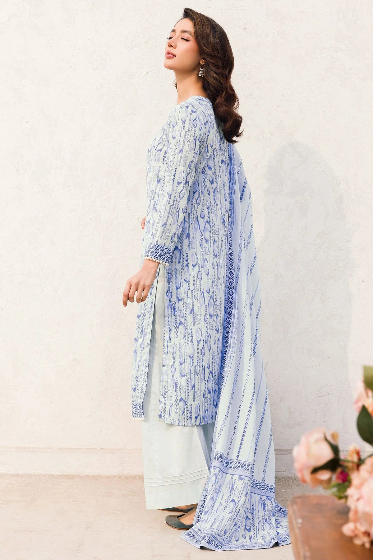 4550-HAYAAT DIGITAL PRINTED LAWN UNSTITCHED