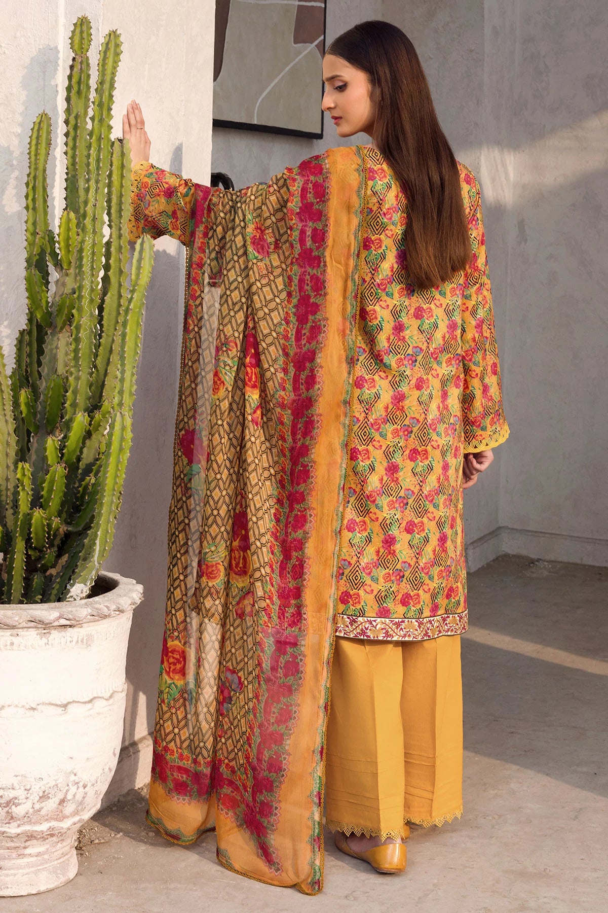 4609-NAYLA DIGITAL PRINTED LAWN UNSTITCHED