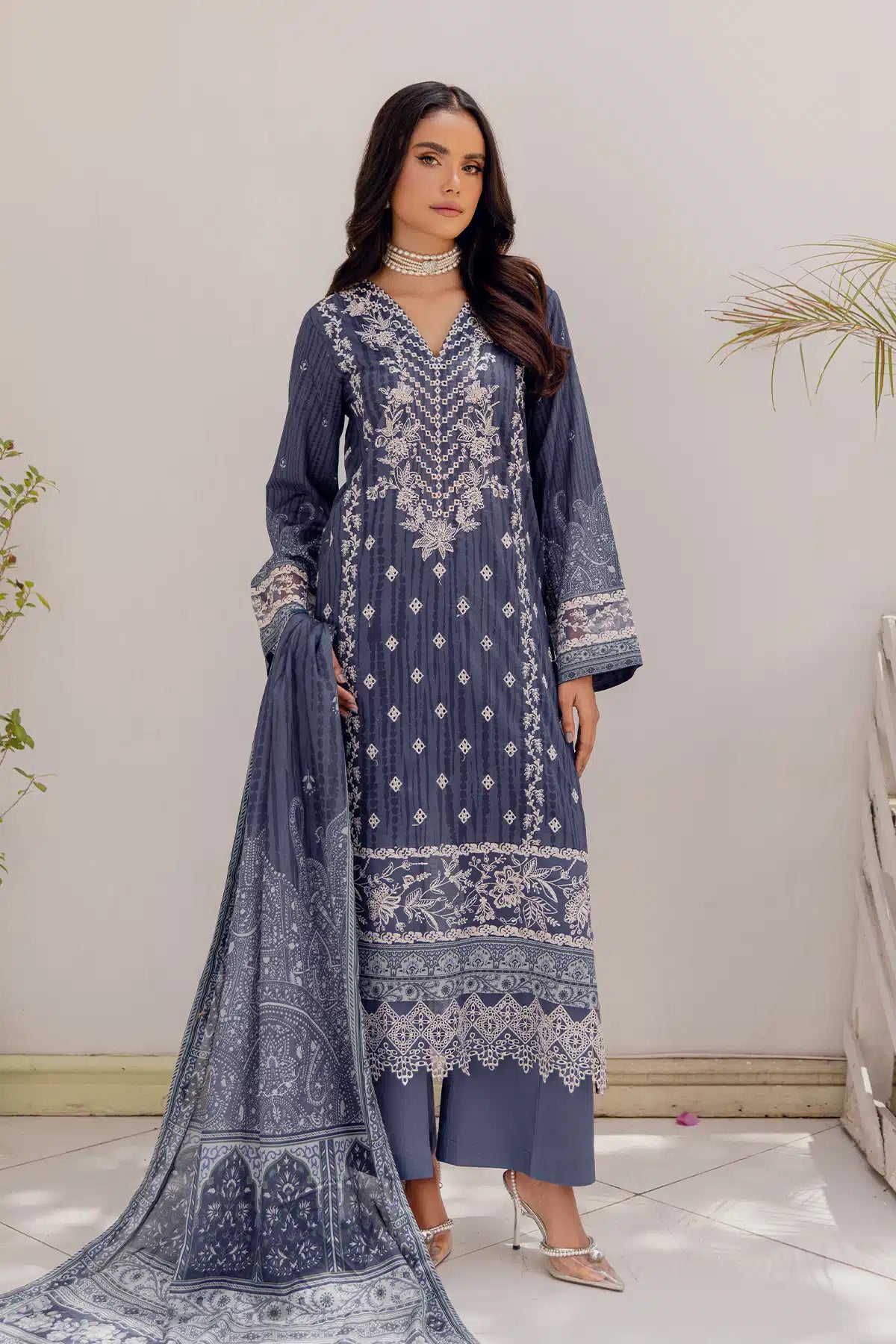 4767-QAINAT EMBROIDERED LAWN UNSTITCHED