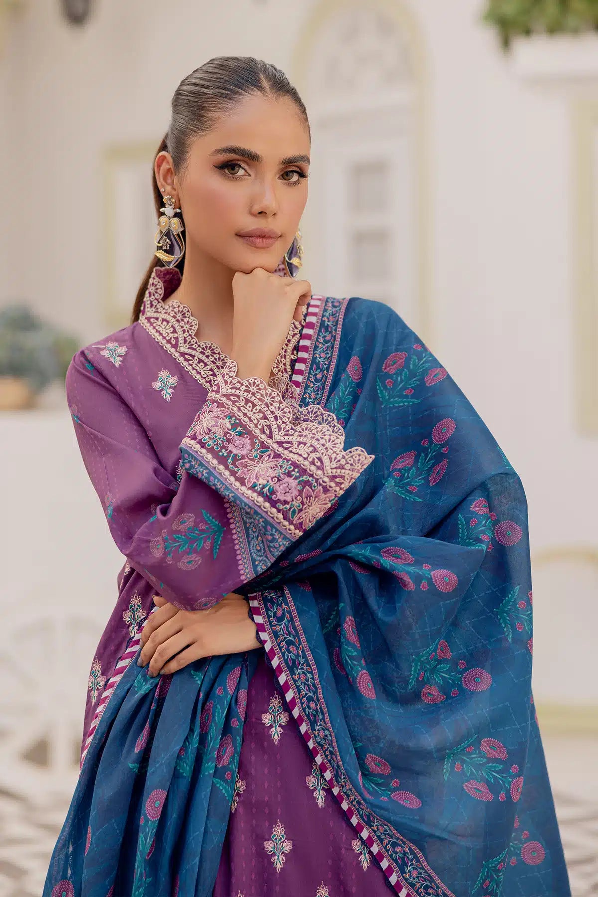 4768-RANIA EMBROIDERED LAWN UNSTITCHED