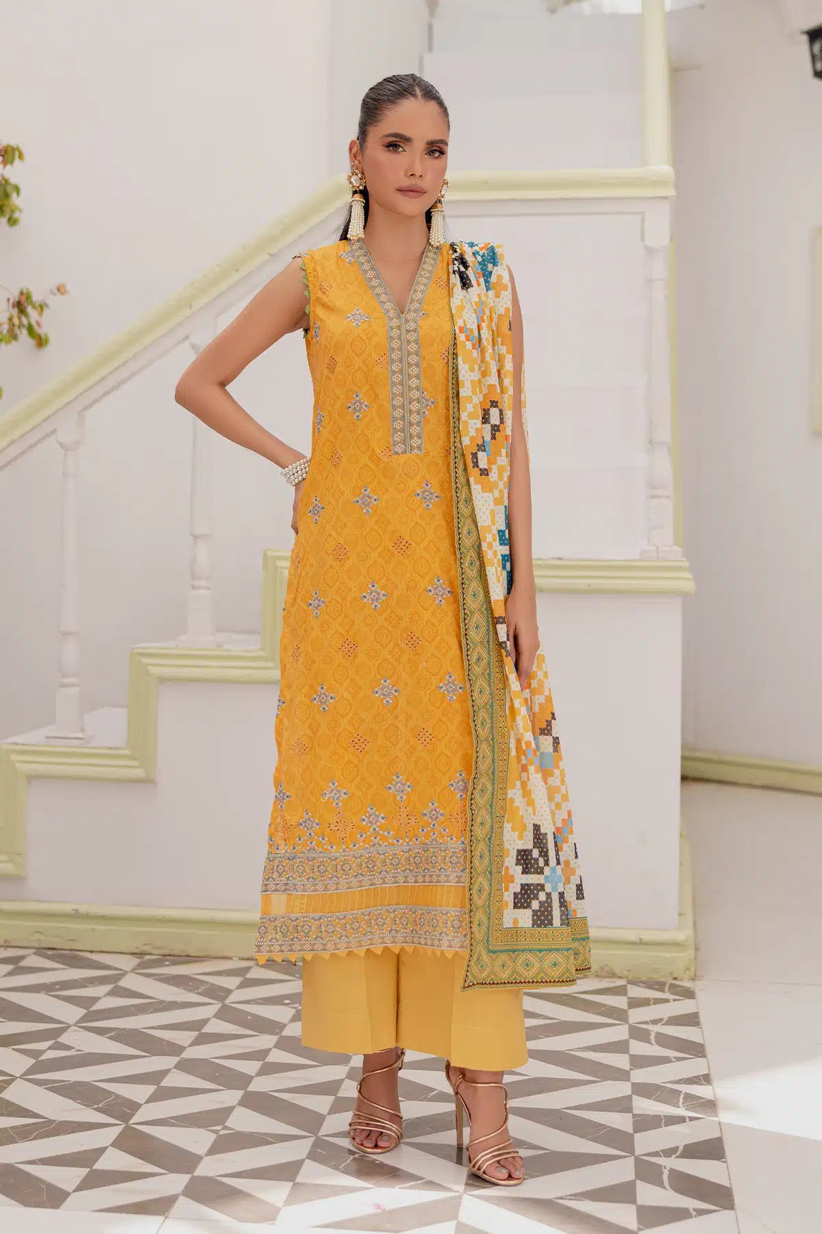 4770-SANOBER EMBROIDERED LAWN UNSTITCHED